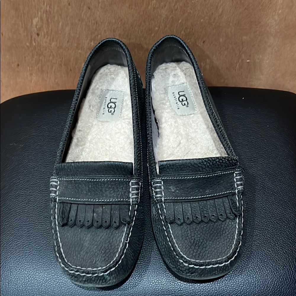 UGG moccasin leather with Fringe